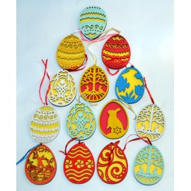 Mediniai kiaušiniai dekoracijos